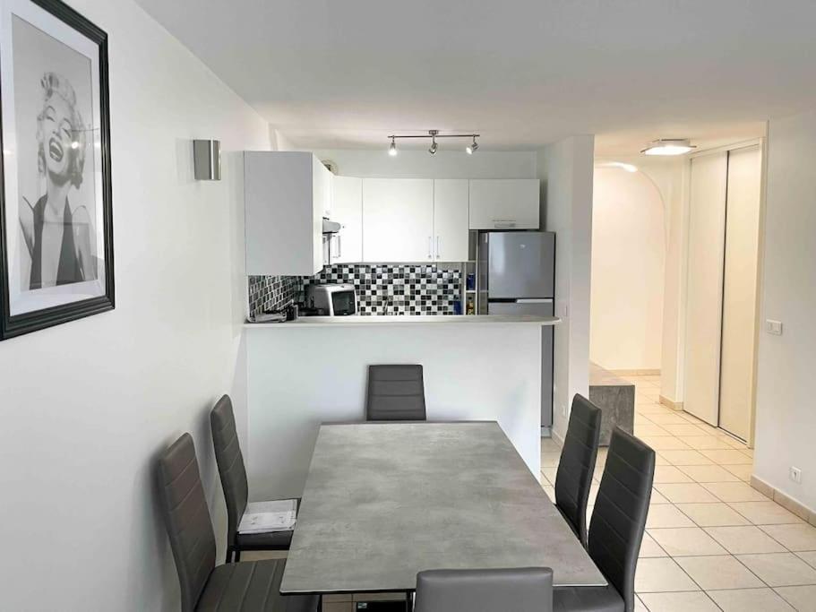 Modern One Bedroom Apartment In Cannes Exteriör bild