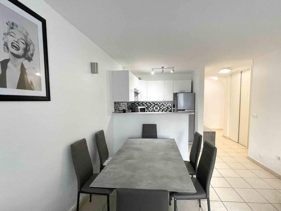 Modern One Bedroom Apartment In Cannes Exteriör bild